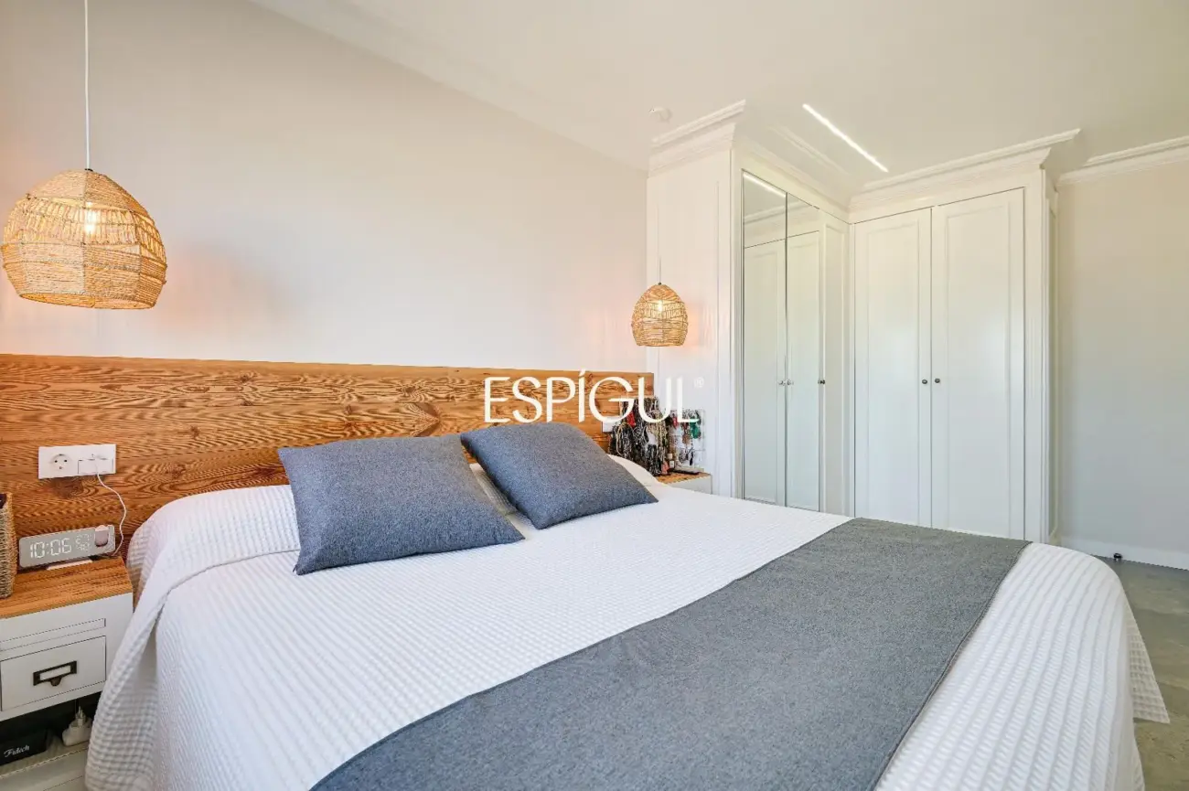 Exclusivo ático dúplex de diseño con terrazas panorámicas en la Font Verda de Granollers
