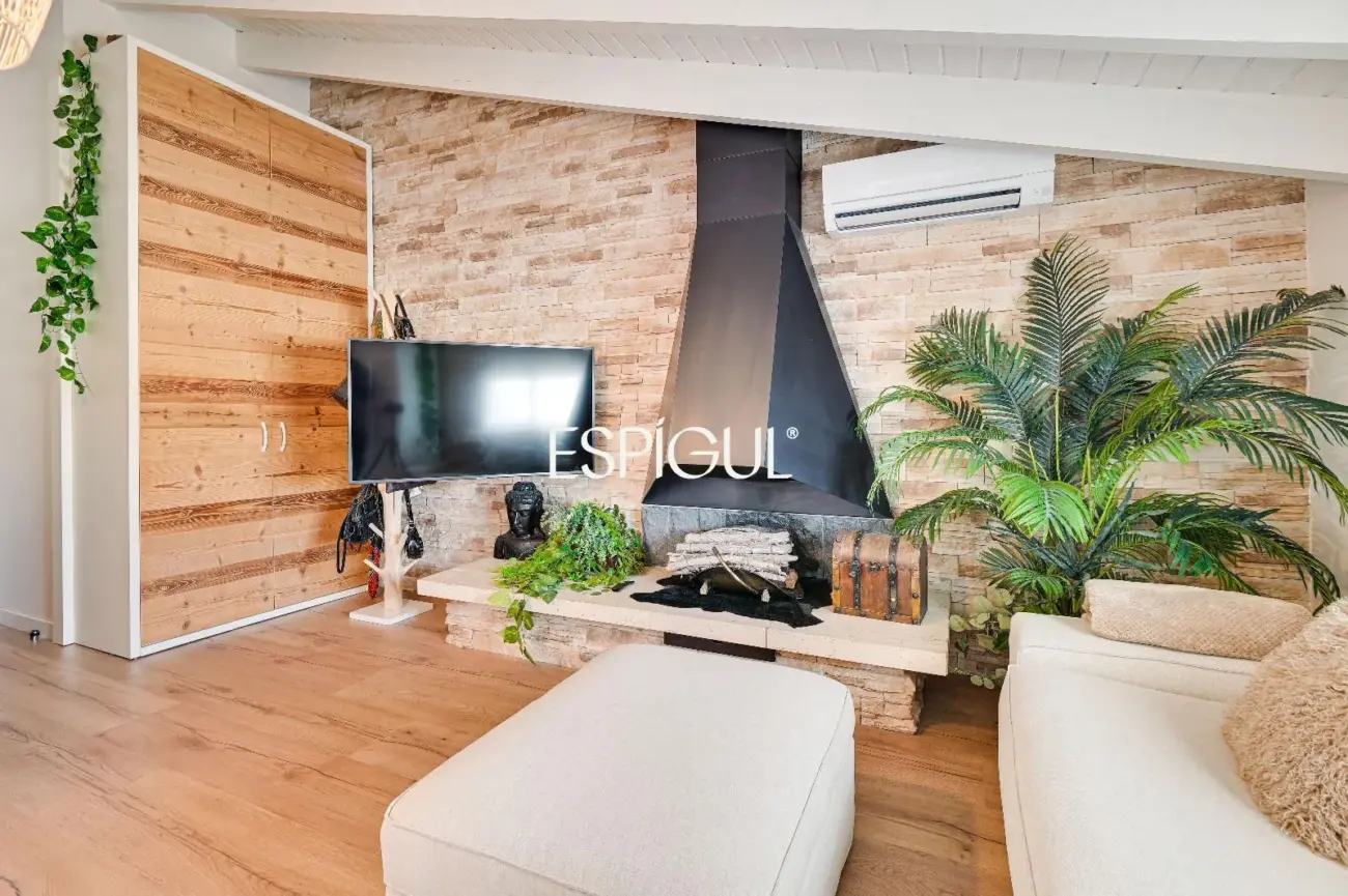Exclusivo ático dúplex de diseño con terrazas panorámicas en la Font Verda de Granollers