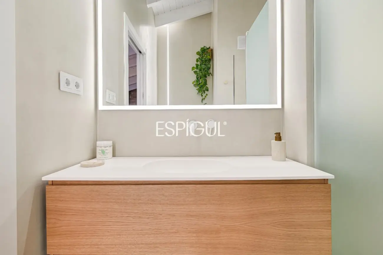Exclusivo ático dúplex de diseño con terrazas panorámicas en la Font Verda de Granollers