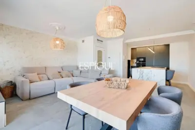 Exclusivo ático dúplex de diseño con terrazas panorámicas en la Font Verda de Granollers