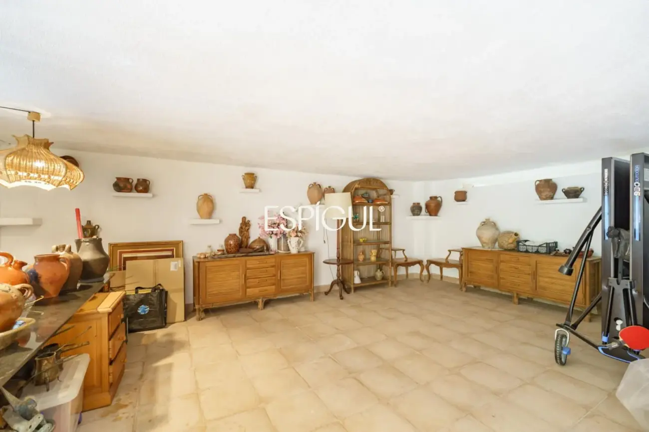 Stunning house for sale with a private pool in Valldoreix, Sant Cugat del Vallès