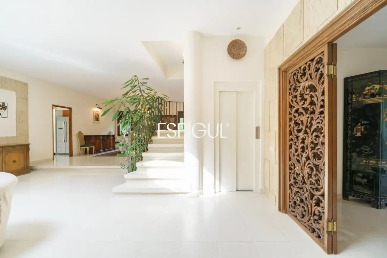 Stunning house for sale with a private pool in Valldoreix, Sant Cugat del Vallès