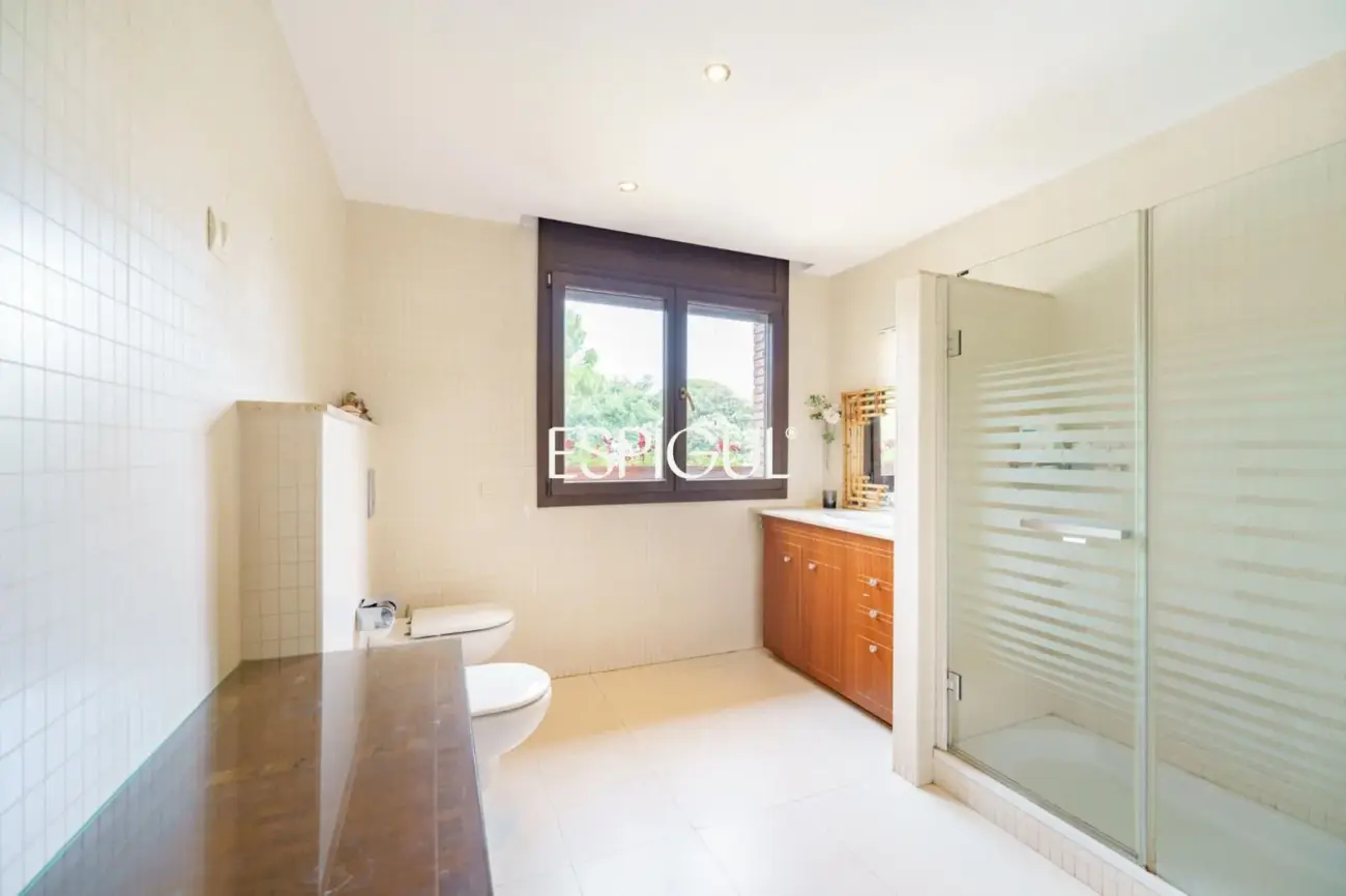 Stunning house for sale with a private pool in Valldoreix, Sant Cugat del Vallès