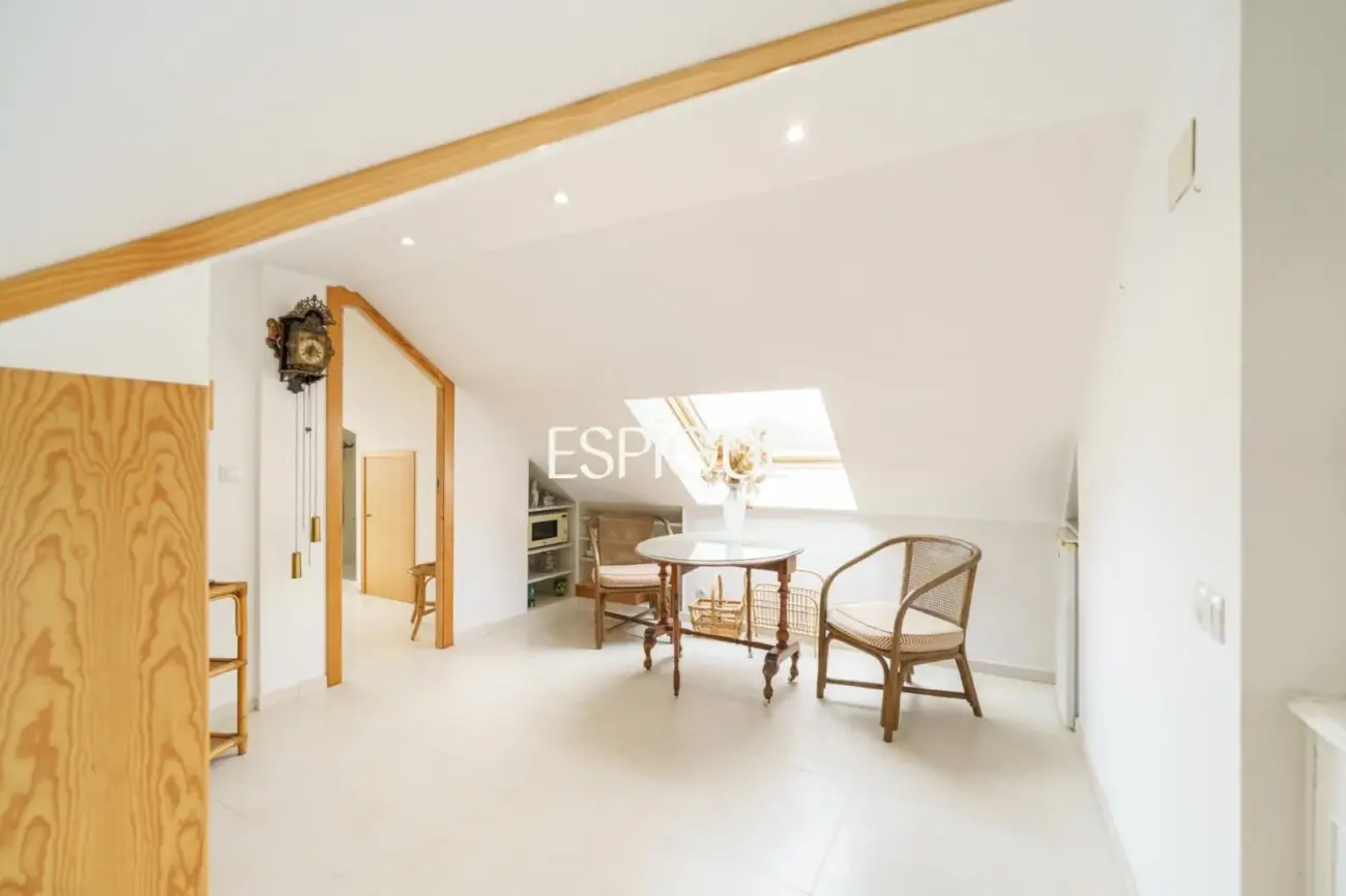 Stunning house for sale with a private pool in Valldoreix, Sant Cugat del Vallès