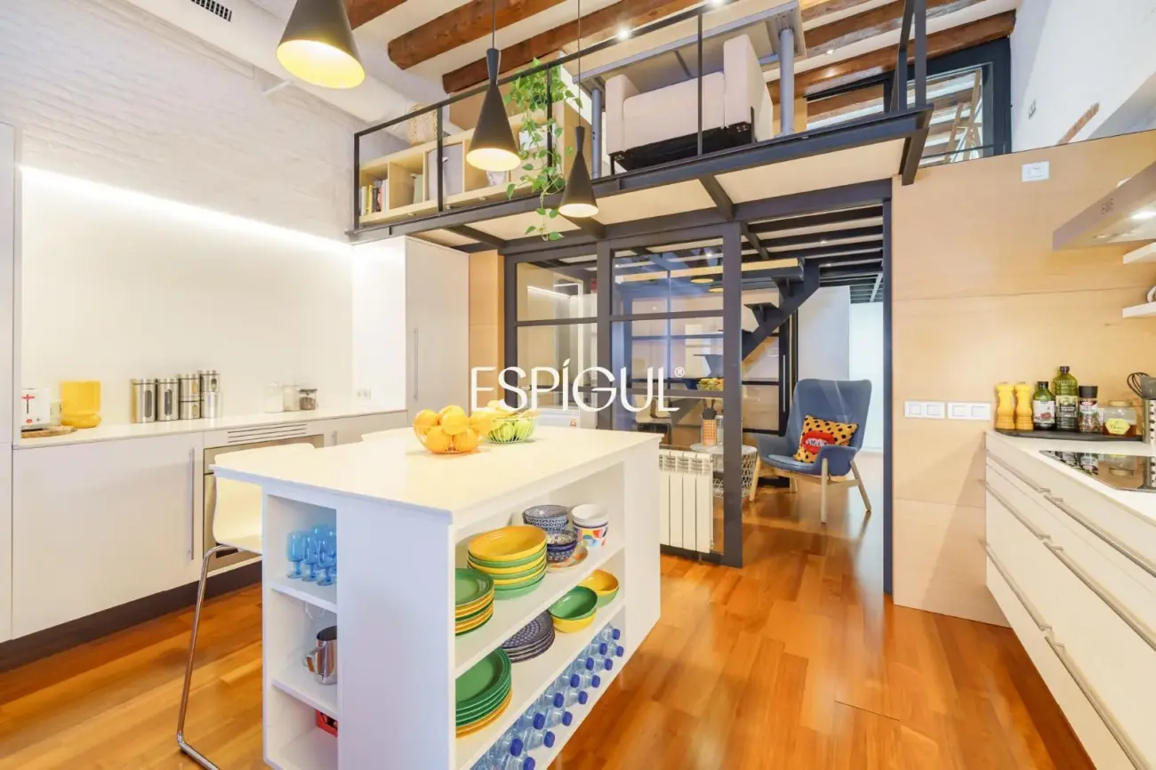 Loft Dúplex Premium a Poble-sec