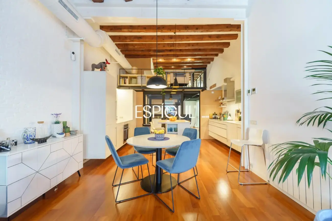 Loft Dúplex Premium a Poble-sec