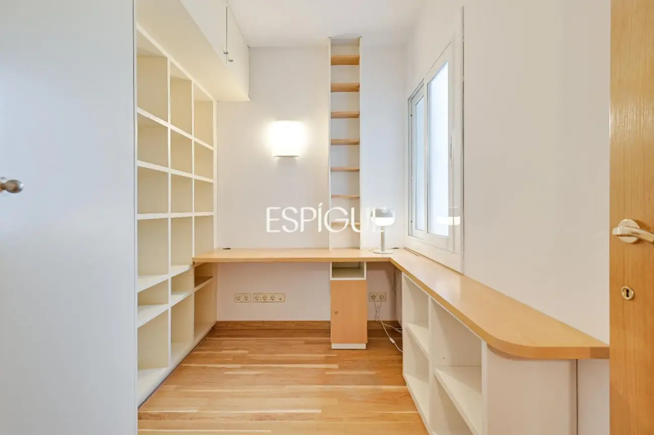 Apartment for Sale in the Center of Sant Cugat Del Vallès