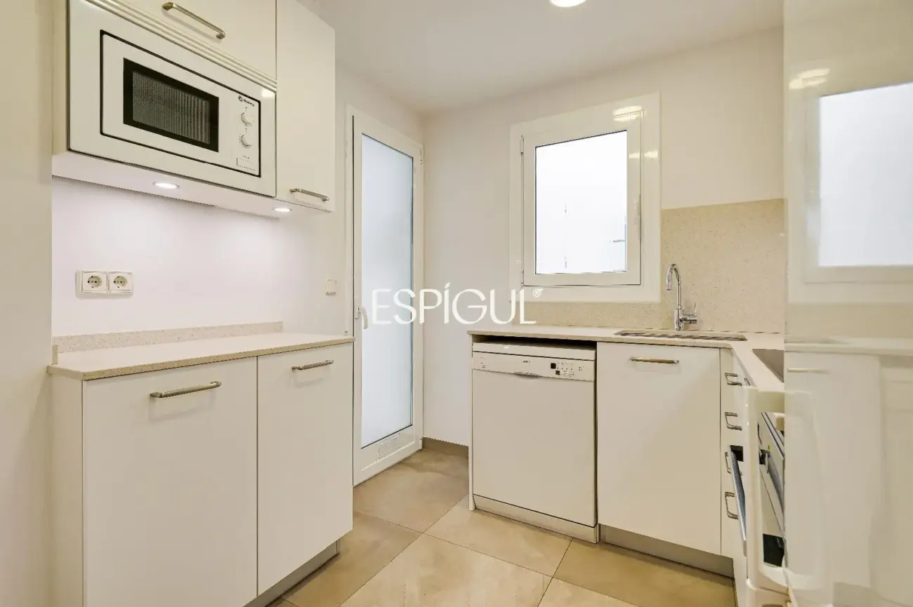 Apartment for Sale in the Center of Sant Cugat Del Vallès