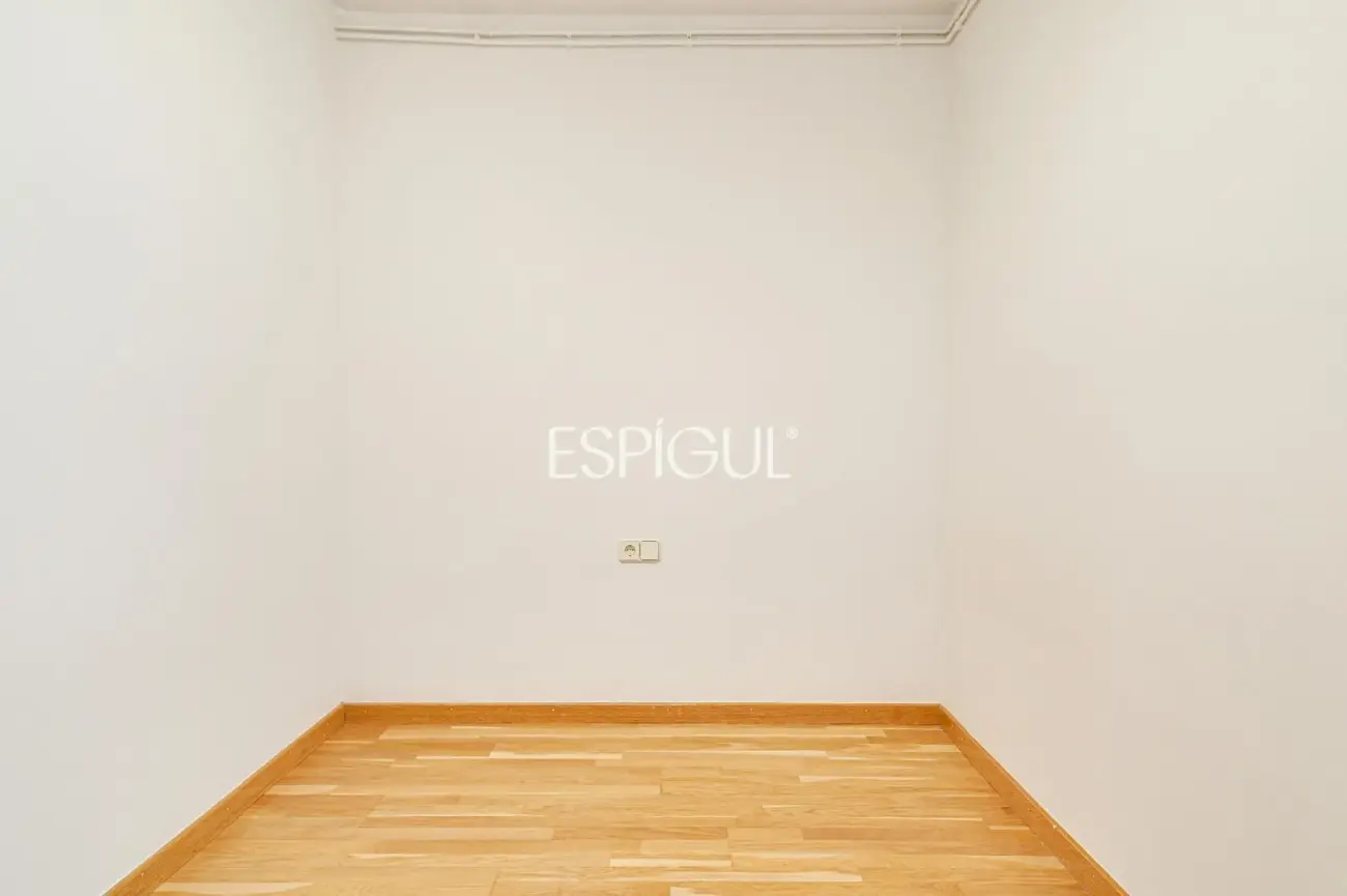 Apartment for Sale in the Center of Sant Cugat Del Vallès