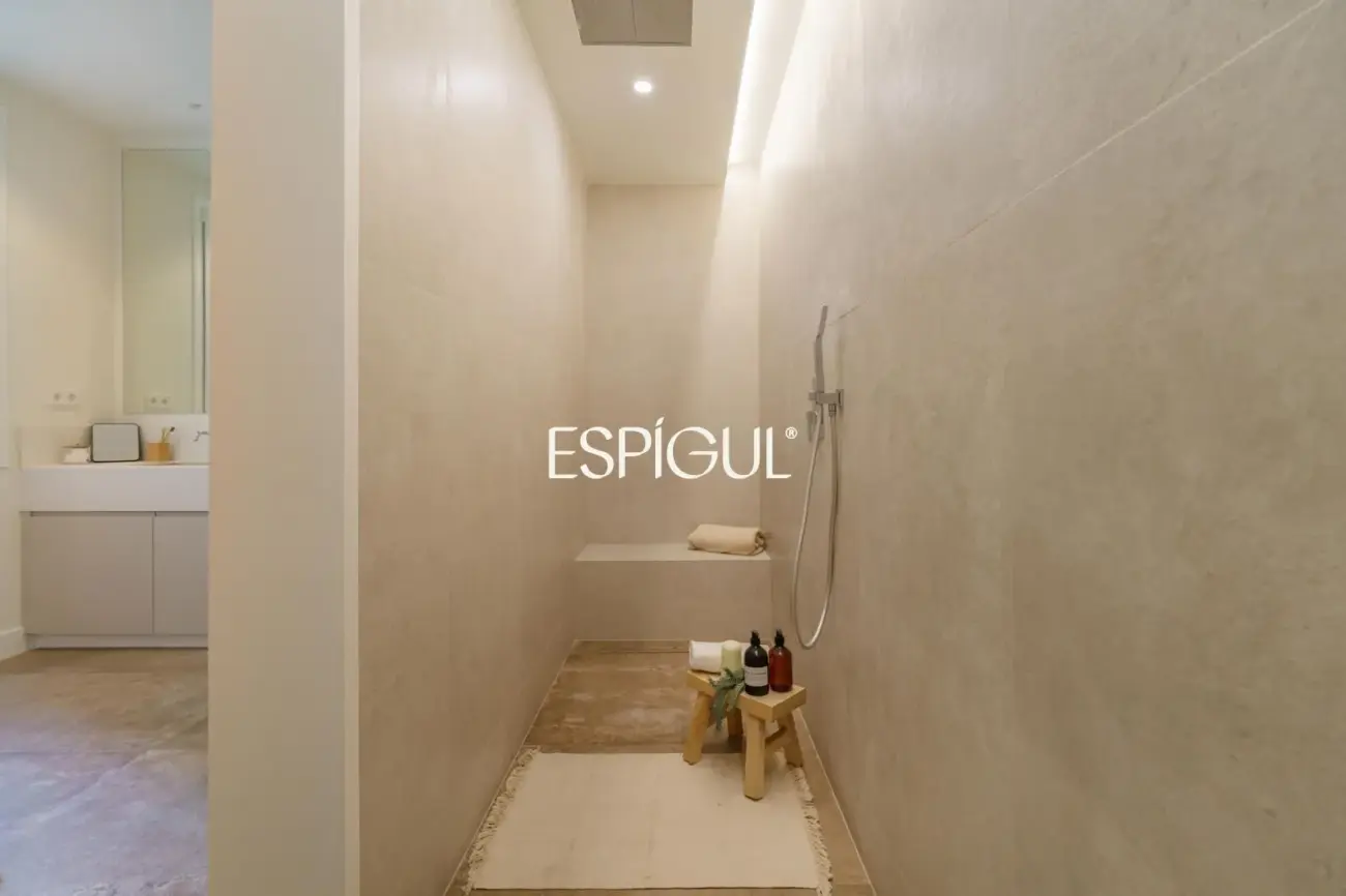 Renovated apartment for sale in Quadrat d’Or, Eixample Dret