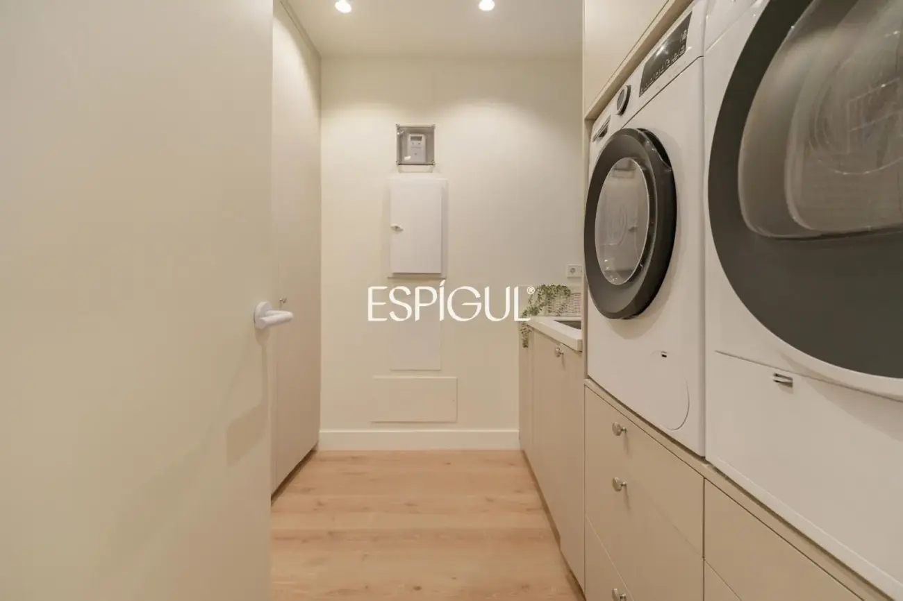 Renovated apartment for sale in Quadrat d’Or, Eixample Dret