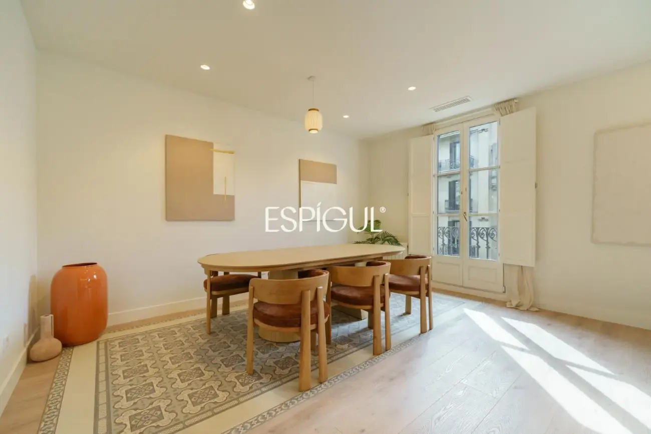 Renovated apartment for sale in Quadrat d’Or, Eixample Dret