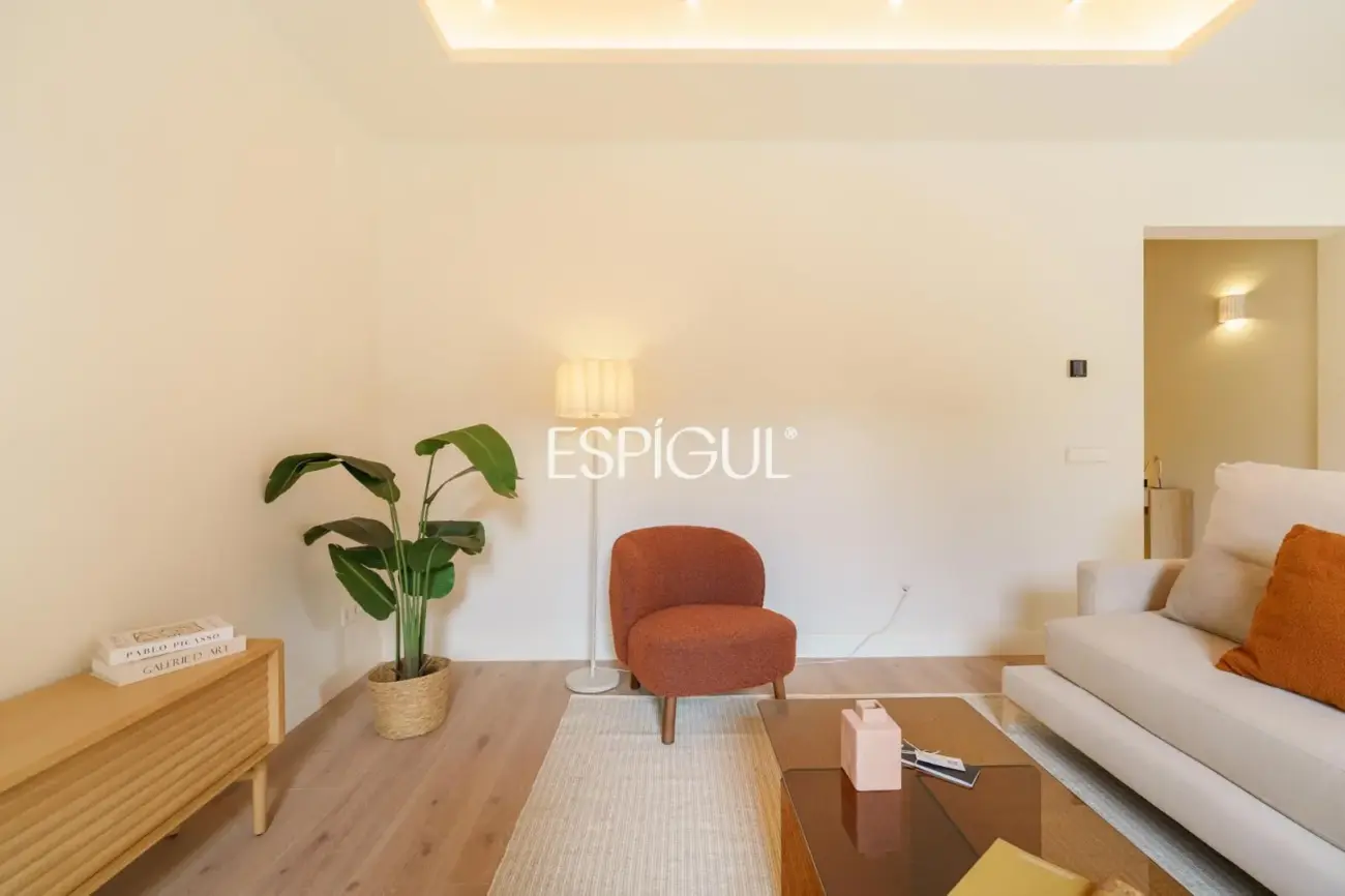Renovated apartment for sale in Quadrat d’Or, Eixample Dret