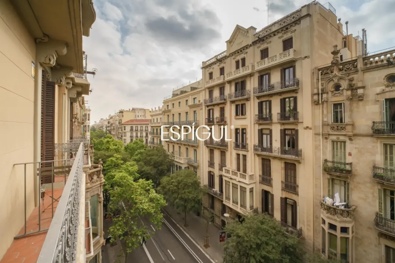 Renovated apartment for sale in Quadrat d’Or, Eixample Dret