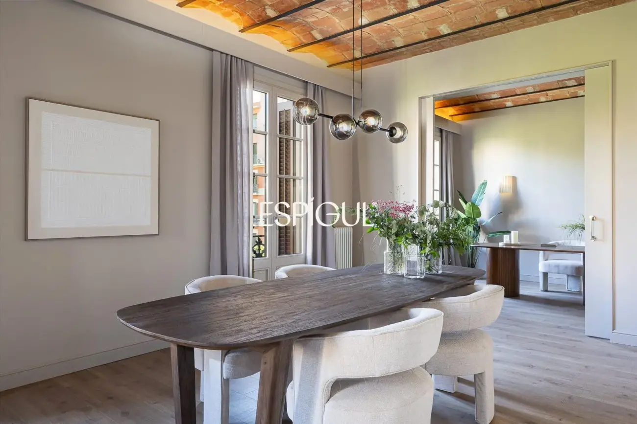 Piso exclusivo en venta en Gran Via de les Corts Catalanes, Eixample Dret
