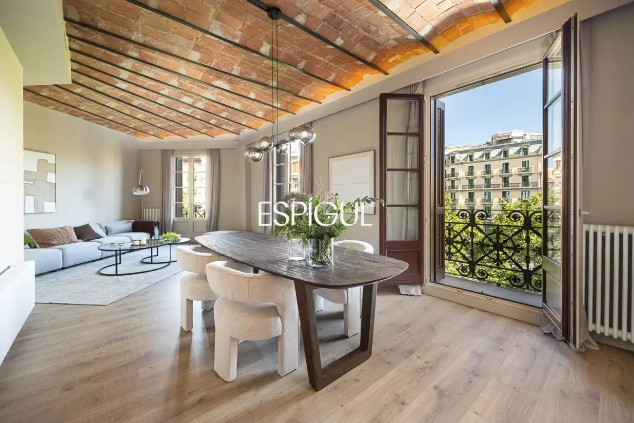 Piso exclusivo en venta en Gran Via de les Corts Catalanes, Eixample Dret