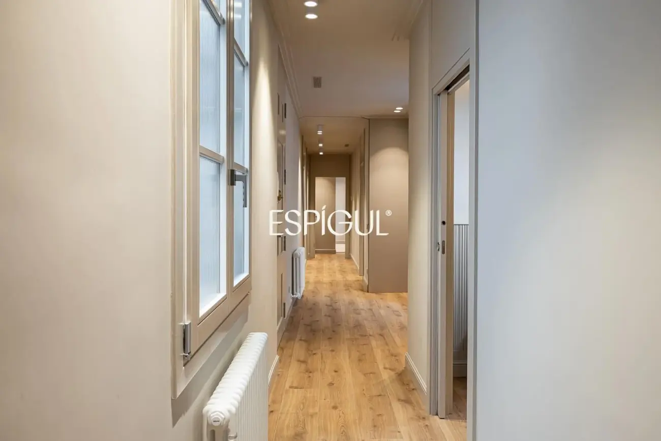 Piso exclusivo en venta en Gran Via de les Corts Catalanes, Eixample Dret