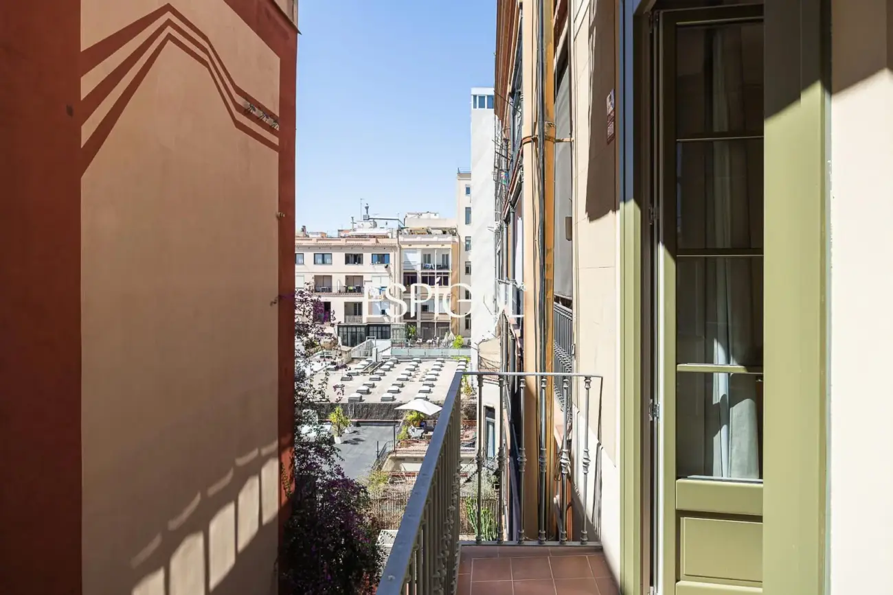Piso exclusivo en venta en Gran Via de les Corts Catalanes, Eixample Dret