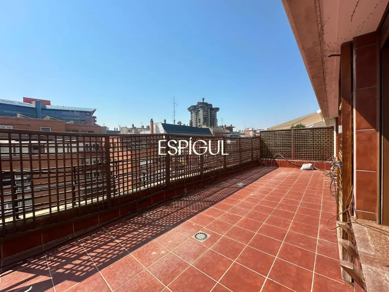 Ático a estrenar con terraza de 35m2 en Chamartín