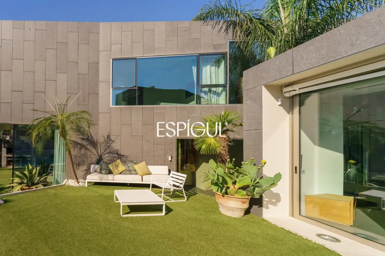 Exclusiva casa en venta de diseño en Can Mates