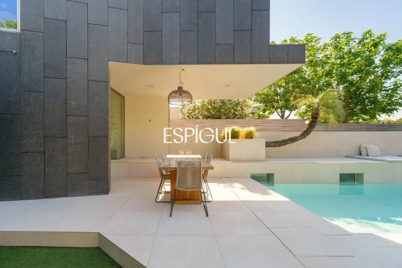 Exclusiva casa en venta de diseño en Can Mates