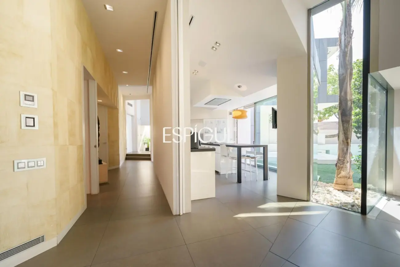 Exclusiva casa en venta de diseño en Can Mates