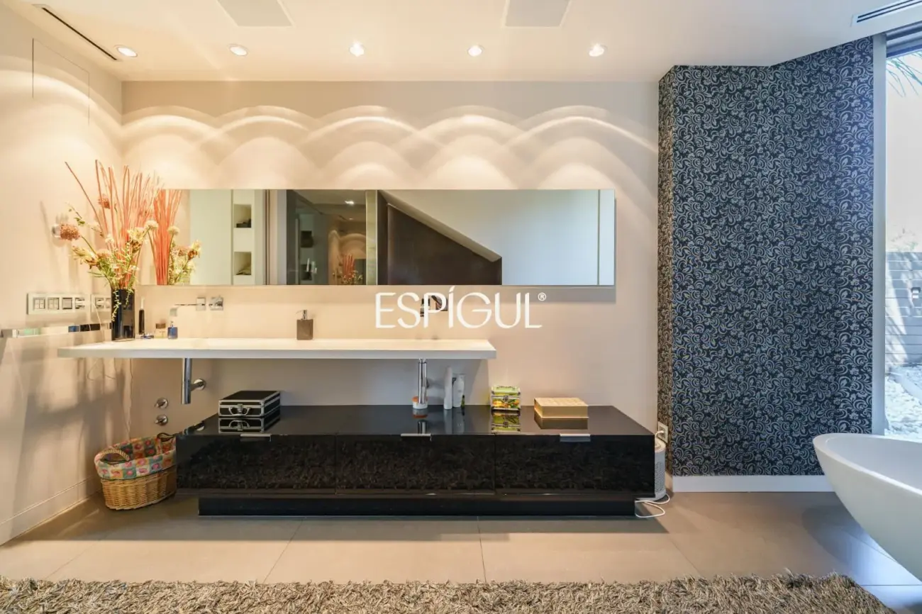 Exclusiva casa en venta de diseño en Can Mates