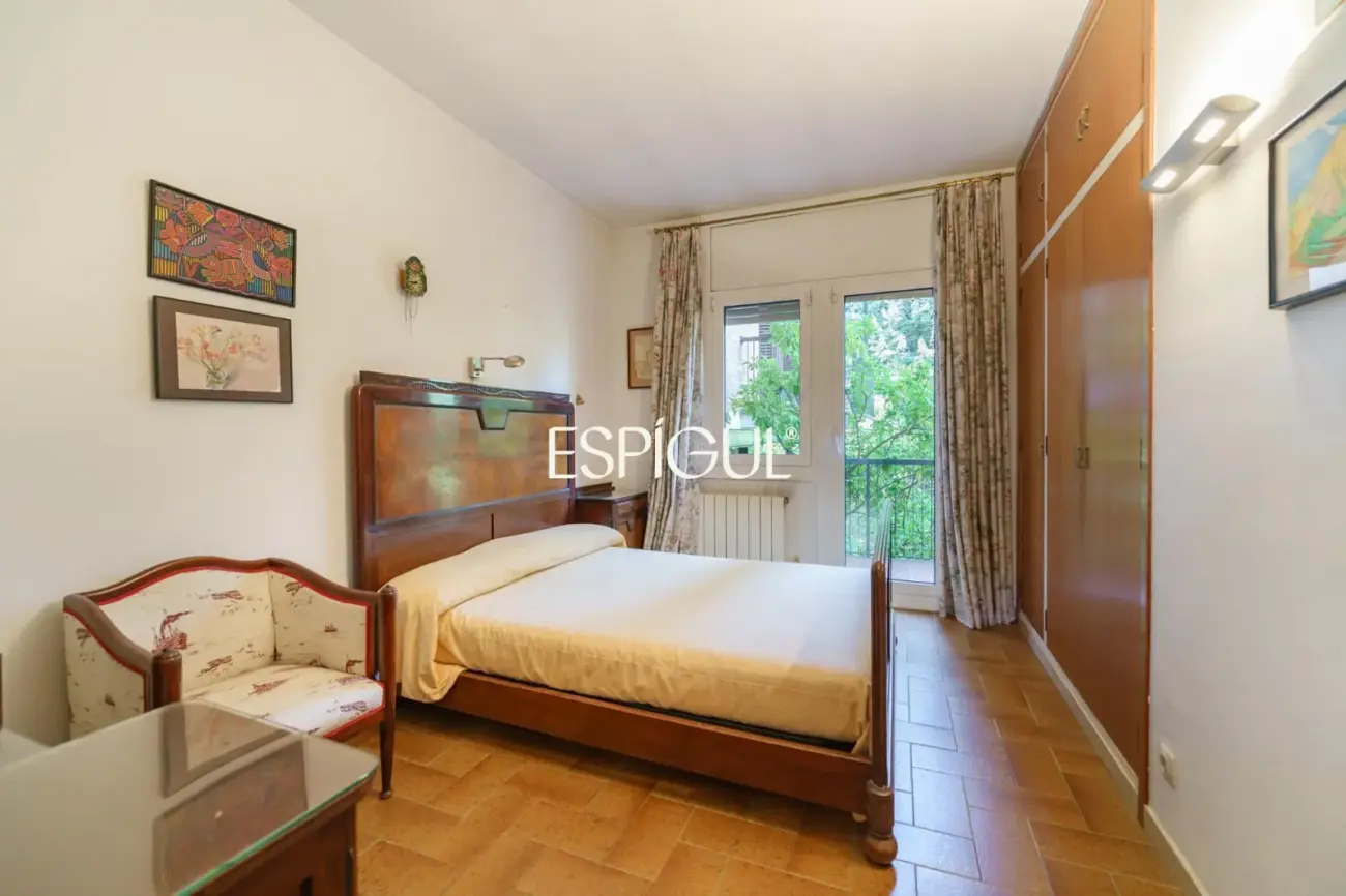 CASA EN VENTA EN BELLATERRA