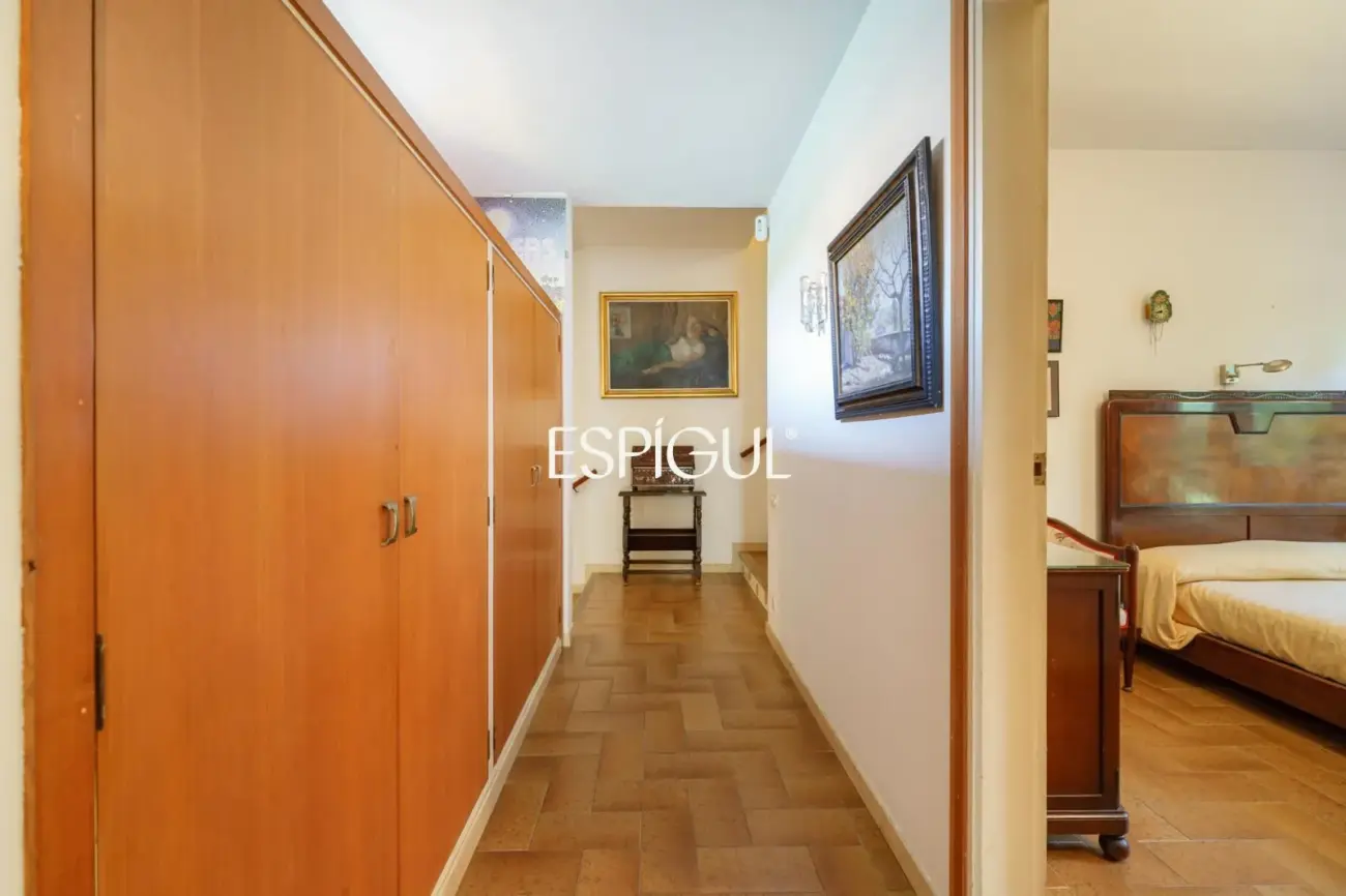 CASA EN VENTA EN BELLATERRA