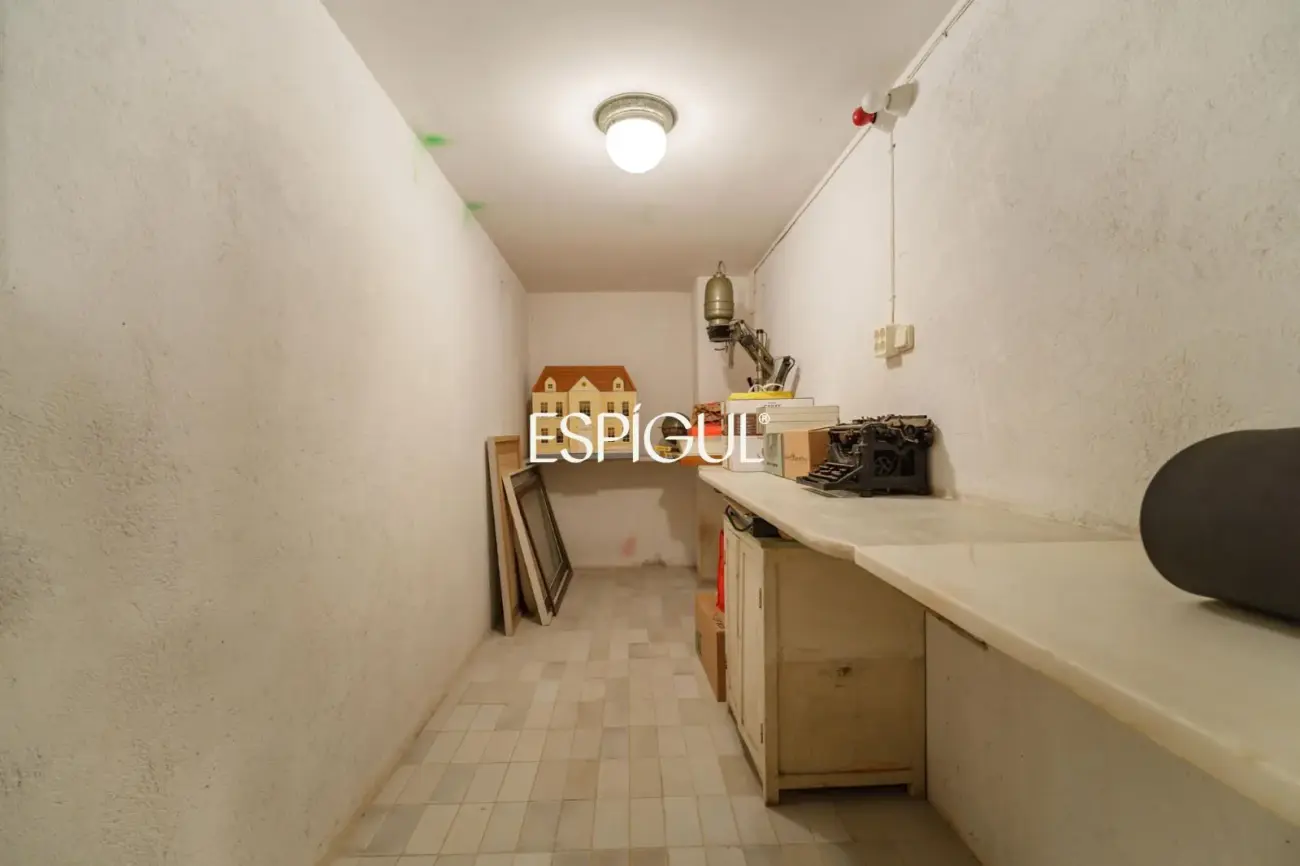 CASA EN VENTA EN BELLATERRA