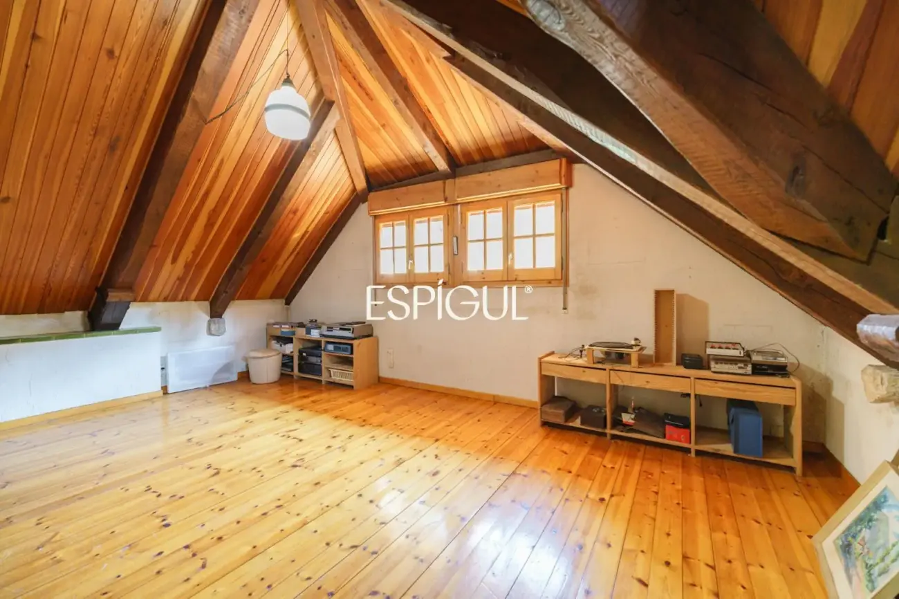 Casa en venta en Sant Cugat del Vallès con vistas al golf