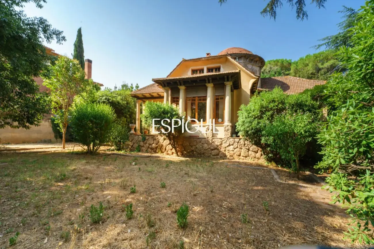 Casa en venta en Sant Cugat del Vallès con vistas al golf