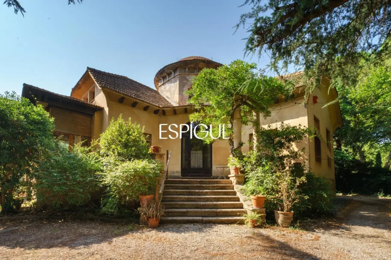 Casa en venta en Sant Cugat del Vallès con vistas al golf