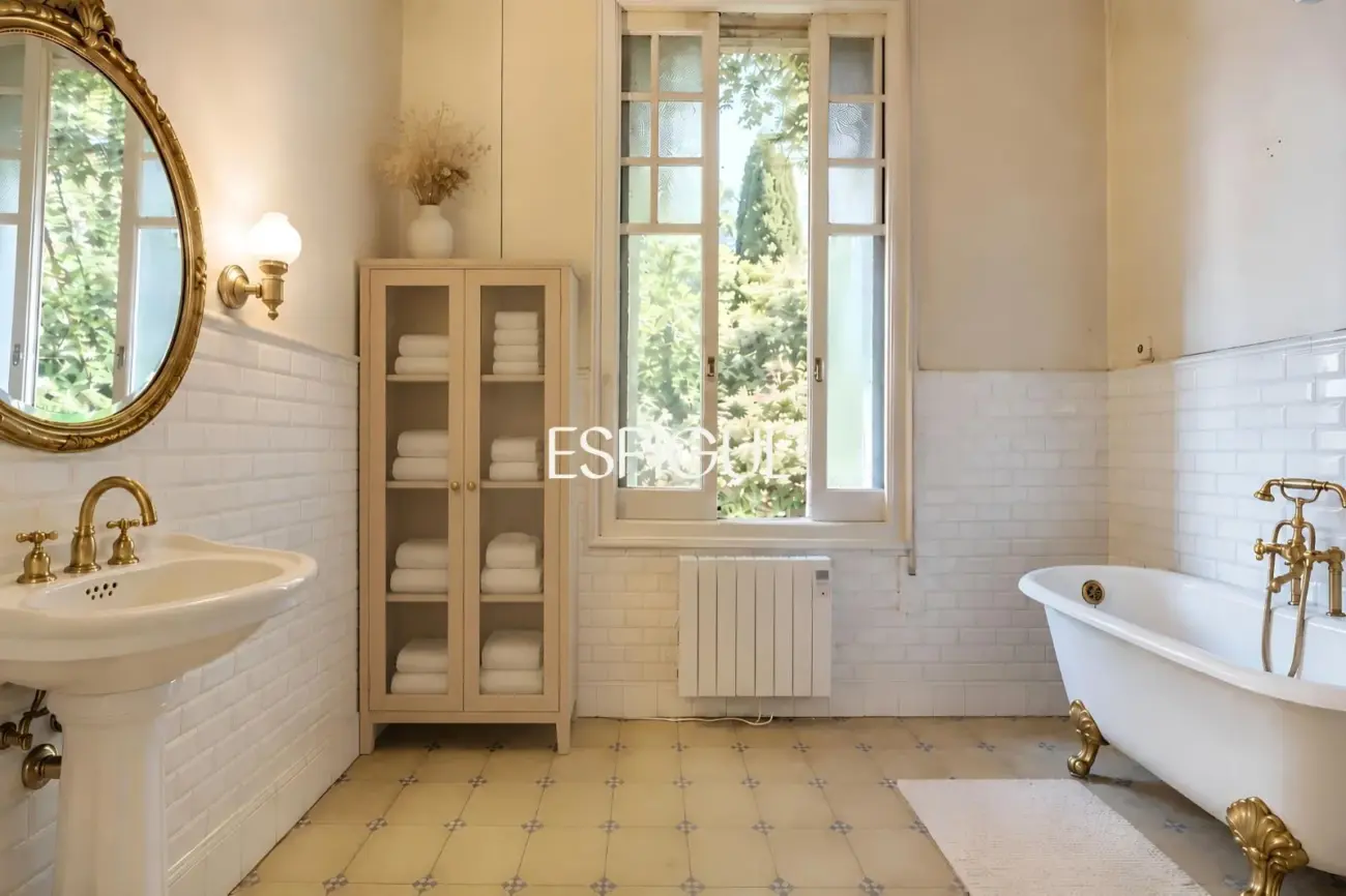 Casa en venta en Sant Cugat del Vallès con vistas al golf