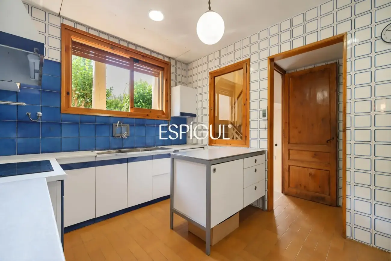 Casa en venta en Sant Cugat del Vallès con vistas al golf
