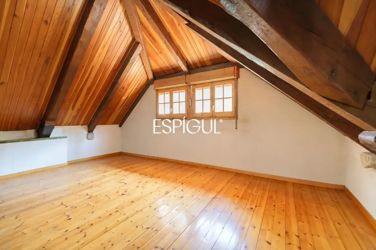 Casa en venta en Sant Cugat del Vallès con vistas al golf