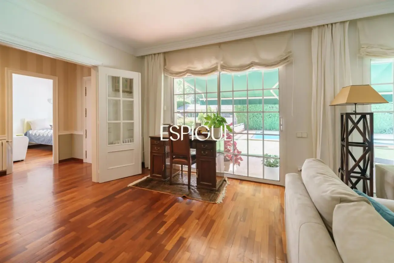 Casa unifamiliar en venta con piscina en Mirasol, Sant Cugat del Vallès