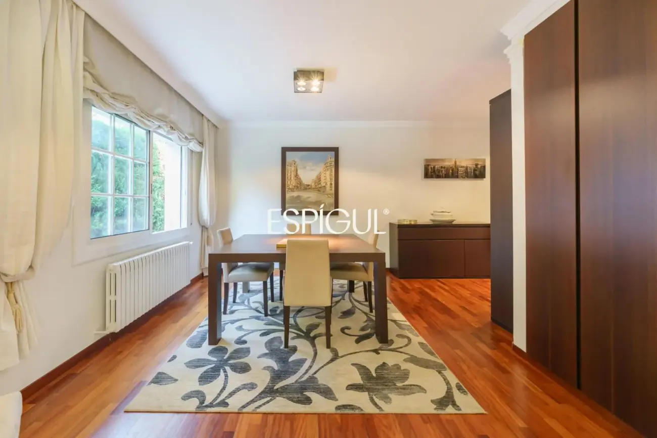 Casa unifamiliar en venta con piscina en Mirasol, Sant Cugat del Vallès