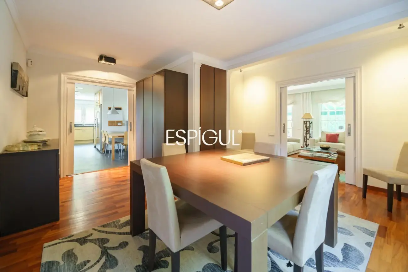 Casa unifamiliar en venta con piscina en Mirasol, Sant Cugat del Vallès