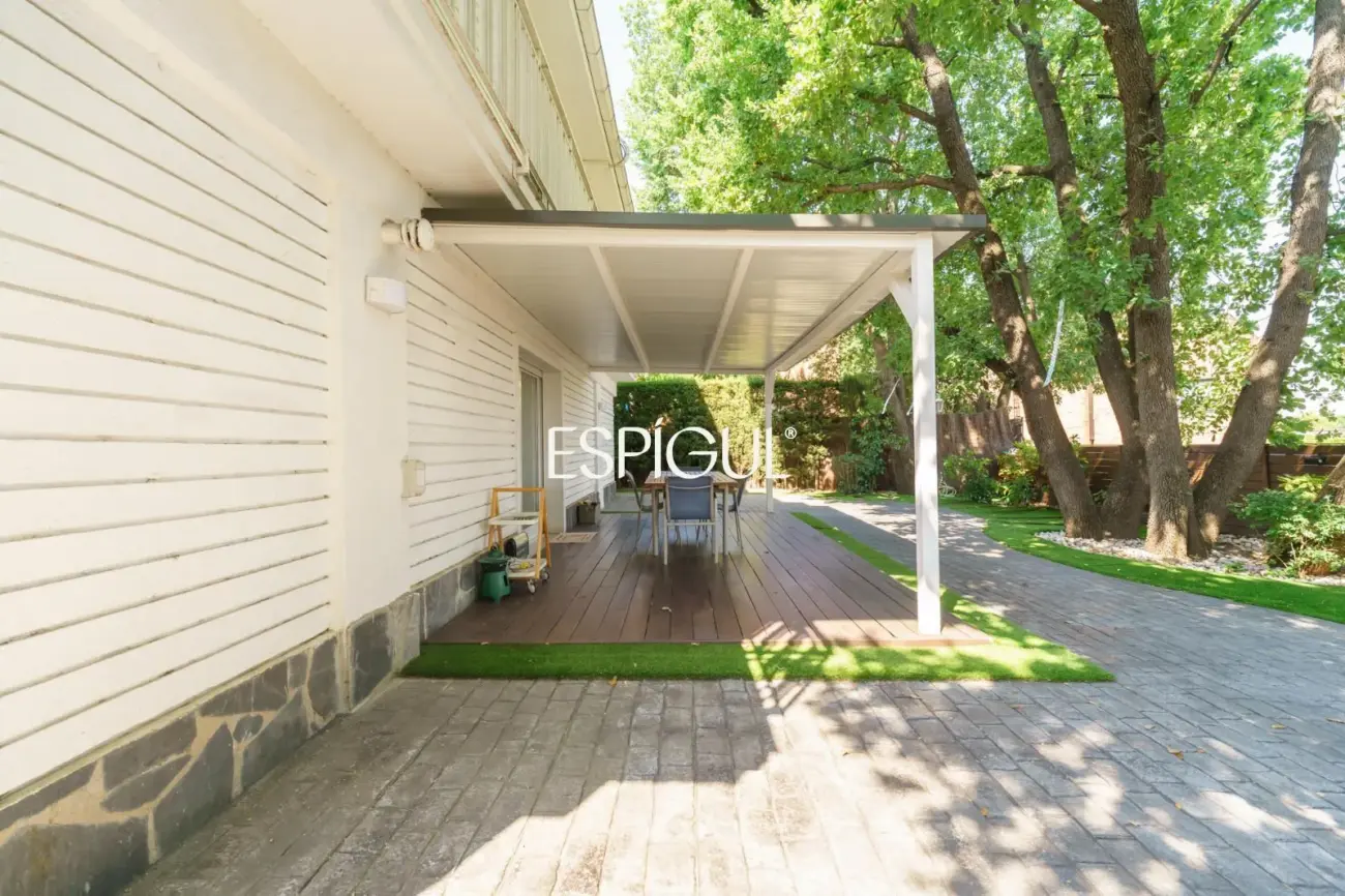 Casa unifamiliar en venta con piscina en Mirasol, Sant Cugat del Vallès