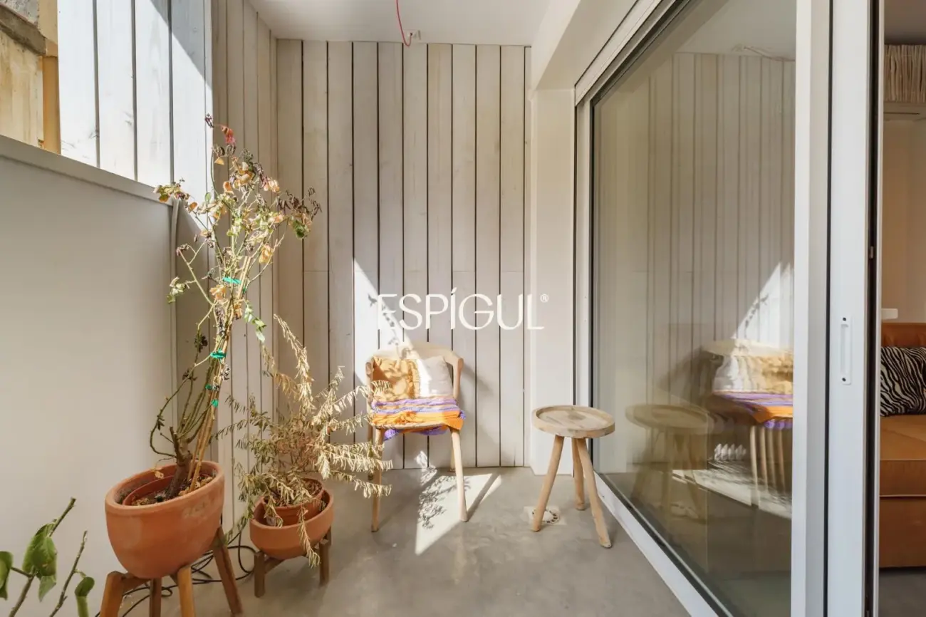 Excepcional residencia de diseñador con vistas a Barcelona y La Sagrada Família