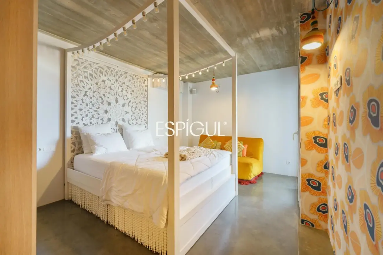 Excepcional residencia de diseñador con vistas a Barcelona y La Sagrada Família