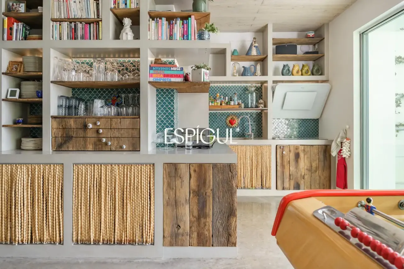 Excepcional residencia de diseñador con vistas a Barcelona y La Sagrada Família