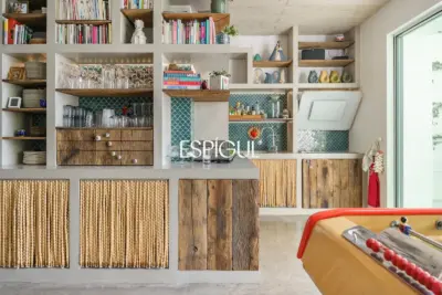 Excepcional residencia de diseñador con vistas a Barcelona y La Sagrada Família