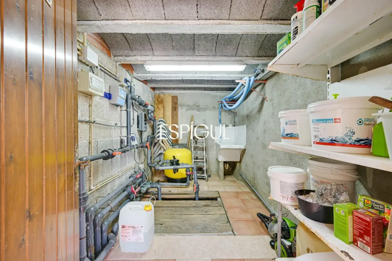 Exclusiva casa con piscina en Mont-ras