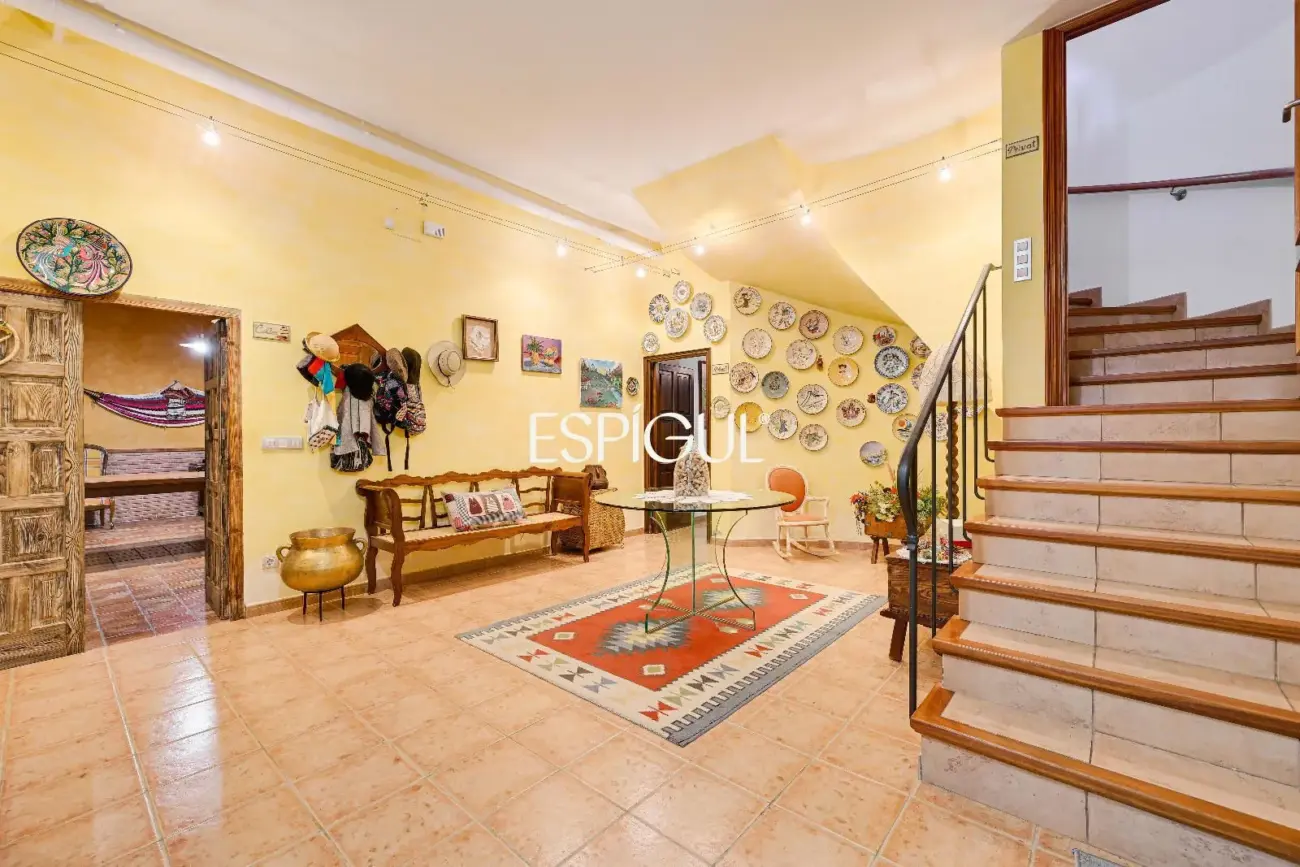 Exclusiva casa con piscina en Mont-ras