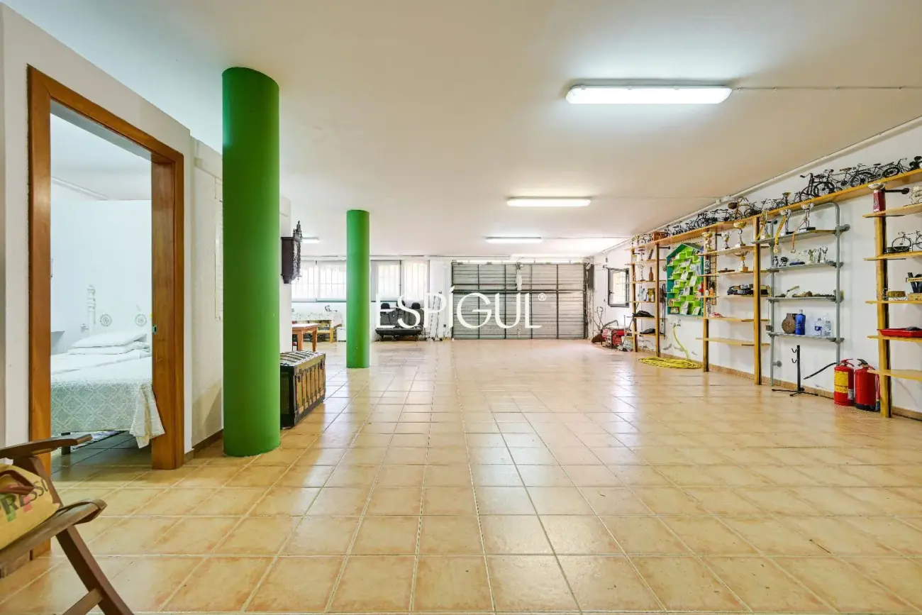 Exclusiva casa con piscina en Mont-ras