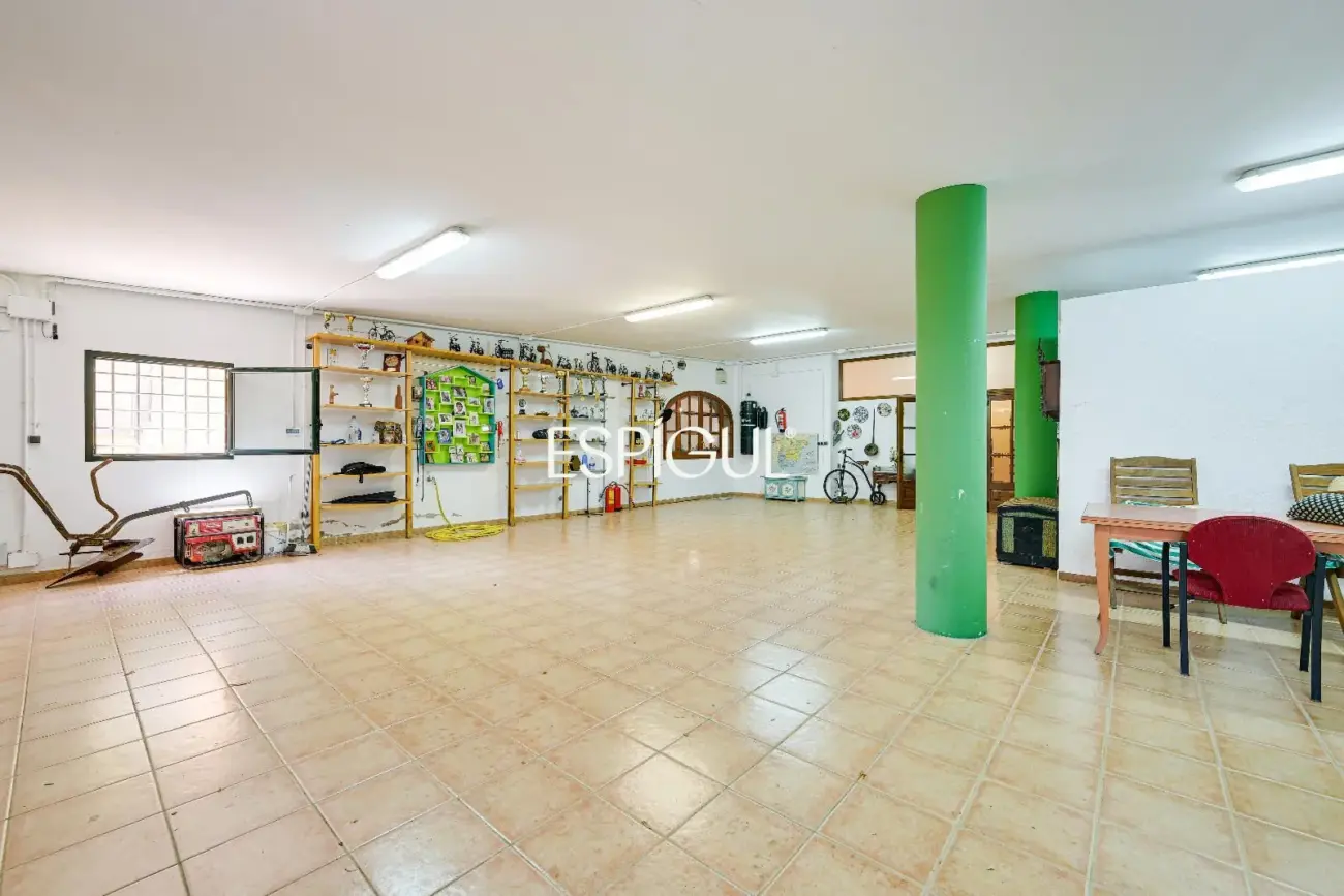 Exclusiva casa con piscina en Mont-ras
