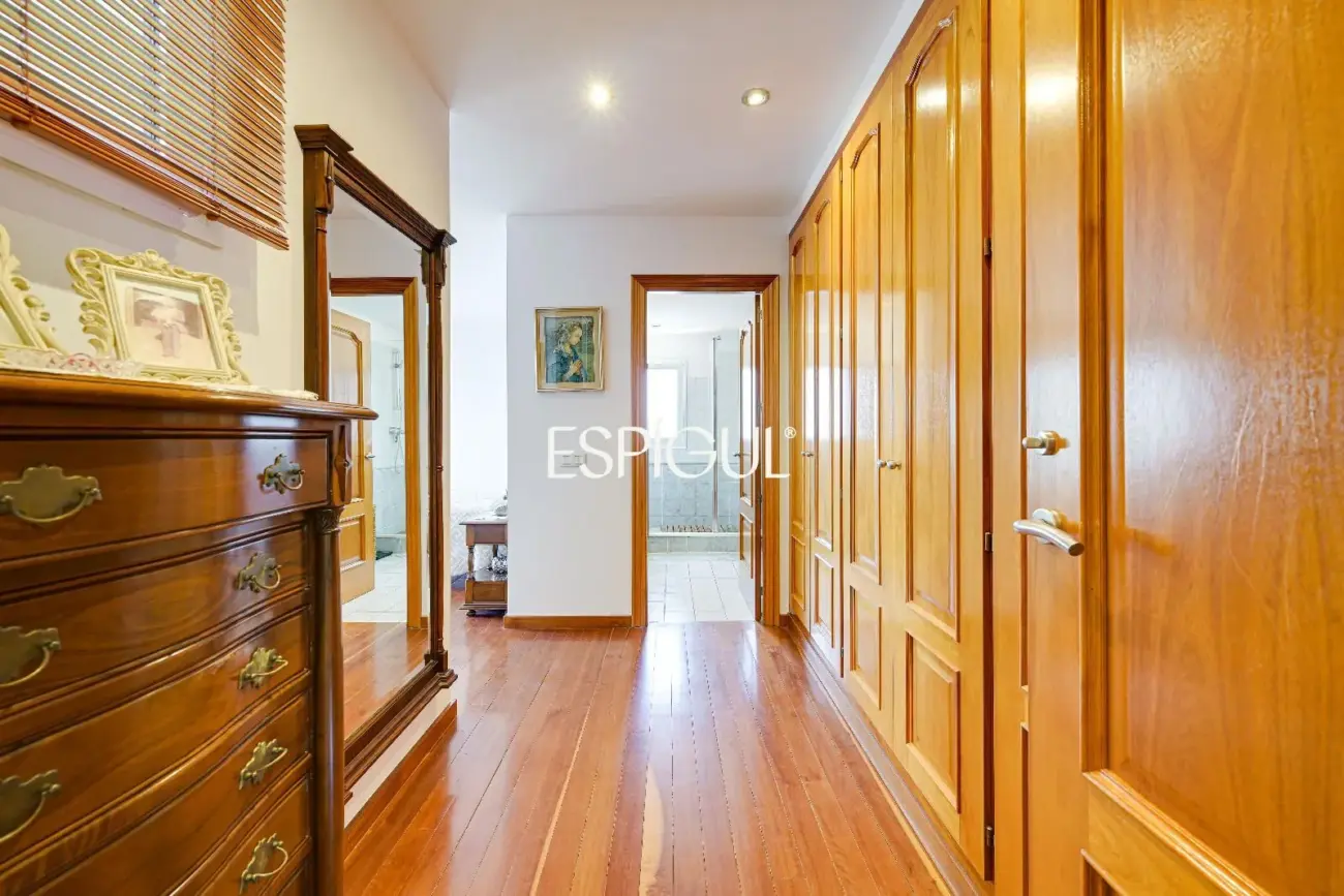 Exclusiva casa con piscina en Mont-ras