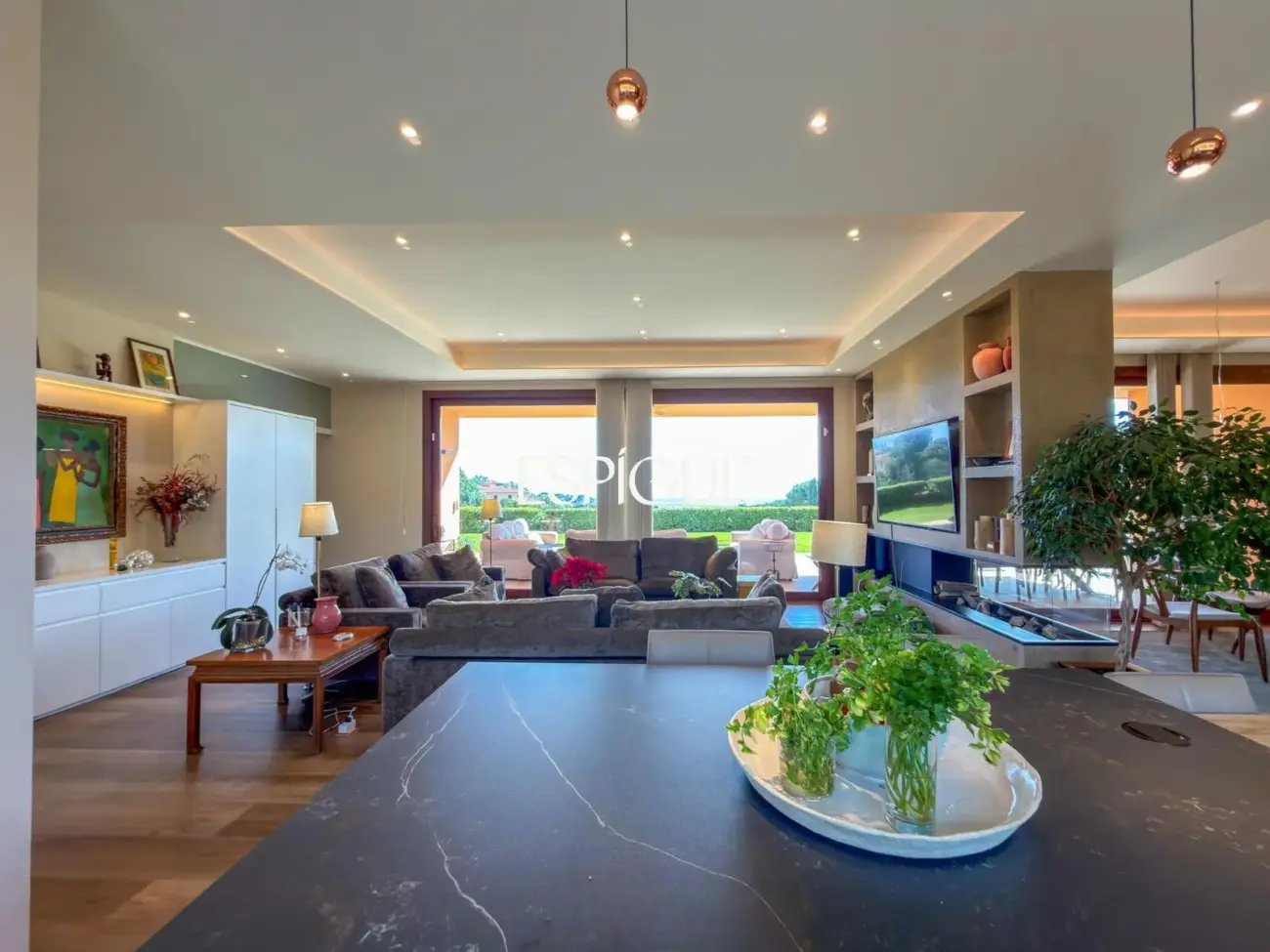 Exclusiva residencia contemporánea con vistas al mar en Sant Vicenç de Montalt